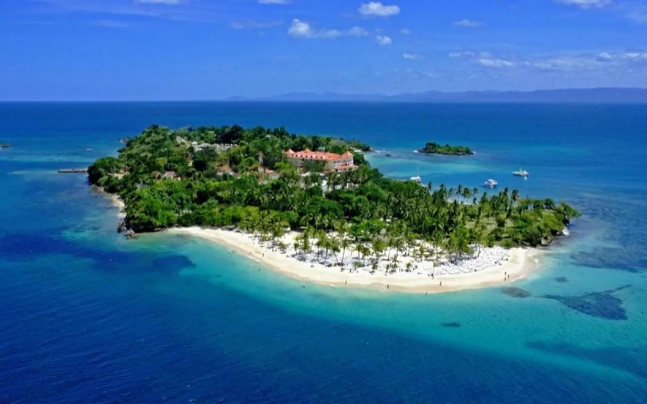 Villa Las Palmera Deluxe. Ideal Families Near Matilda Beach. Playa Bavaro Punta Cana Holiday home